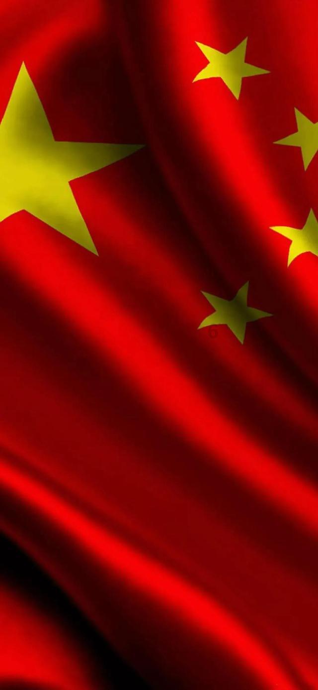 逛栈桥、喂海鸥，甘肃陇南“小花椒”们开启赴青岛研学之旅，在栈桥为城市居民带来精彩快闪表演
